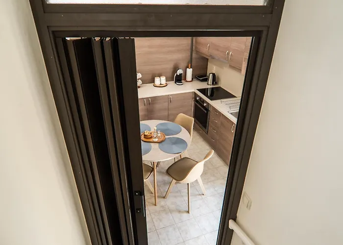 Be Crete - Solis Maisonette アパート ハニア